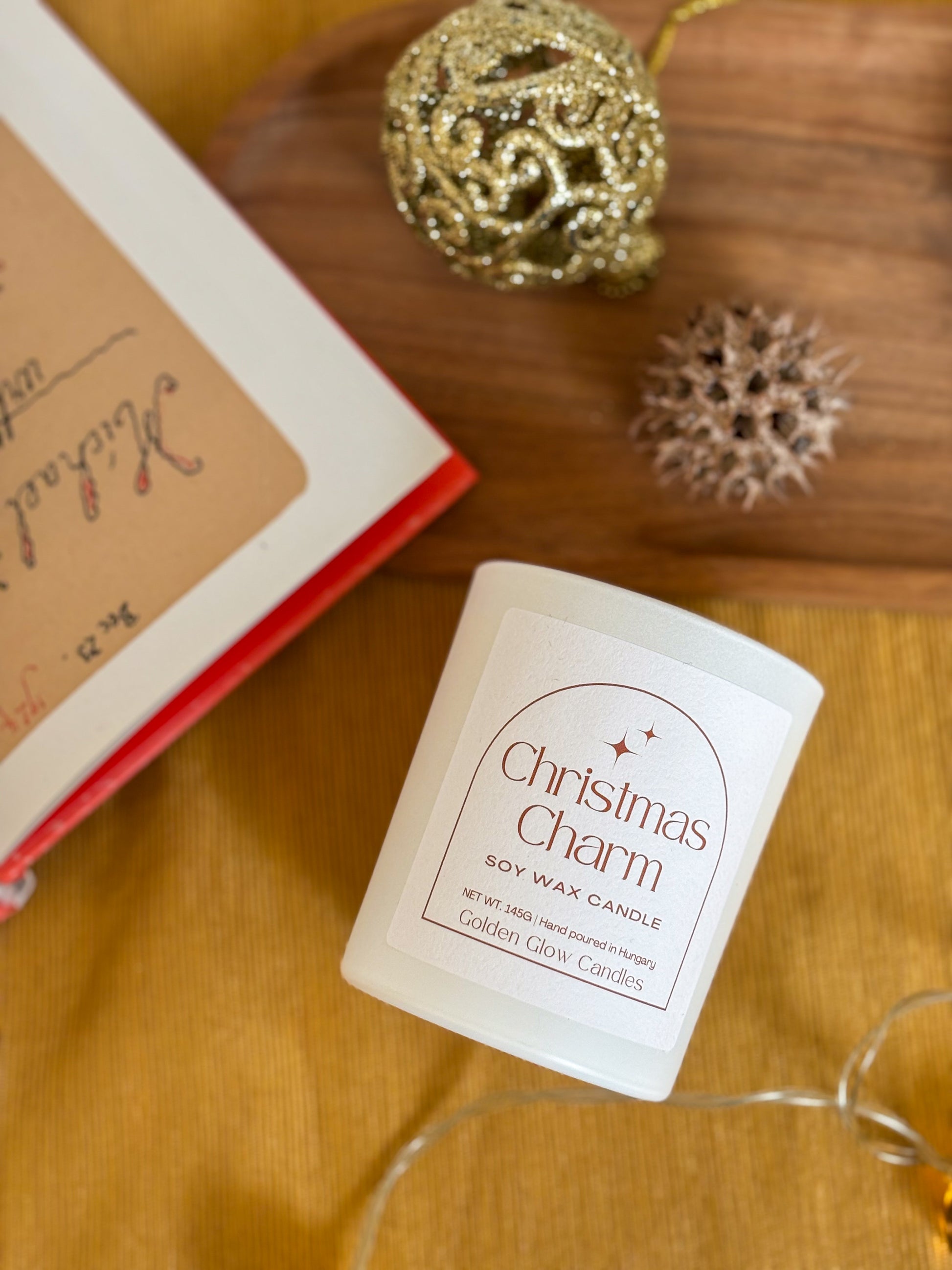 Christmas Charm szójaviasz gyertya, 145g kiszerelésben, felülnézet