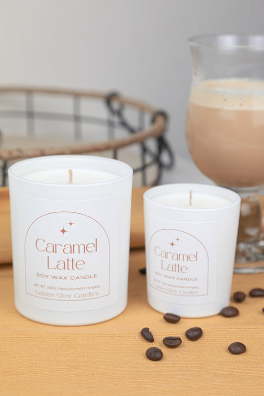 Caramel Latte szójaviasz gyertya, 145g és 75g kiszerelésben egymás mellett